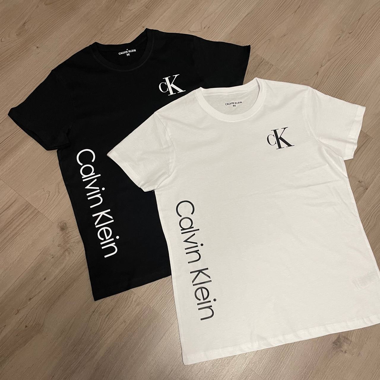 CAMISETA CALVIN KLEIN LATERAL