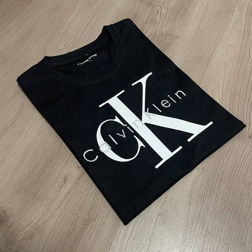 CAMISETA CALVIN KLEIN MINUSCULA