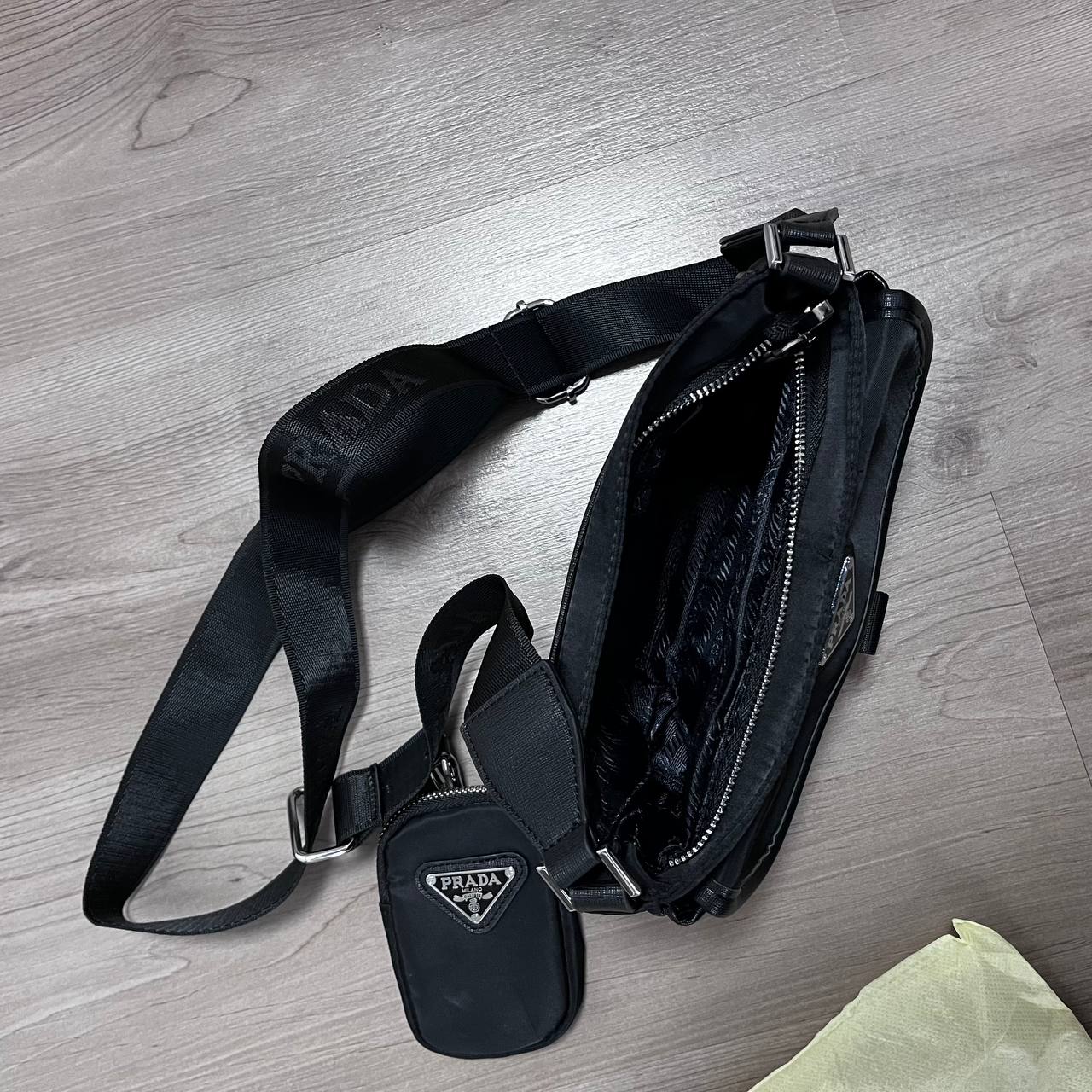BANDOLERA PRADA BORDADA