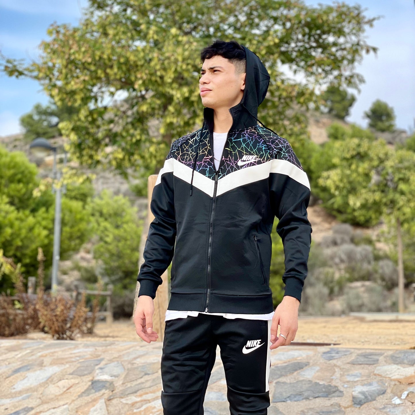 Conjunto tech black