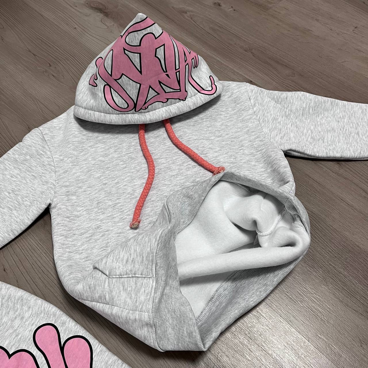 Conjunto largo SYNAWORD GRIS