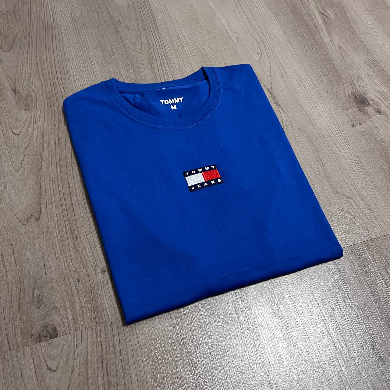 CAMISETA TOMMY LOGO CENTRO