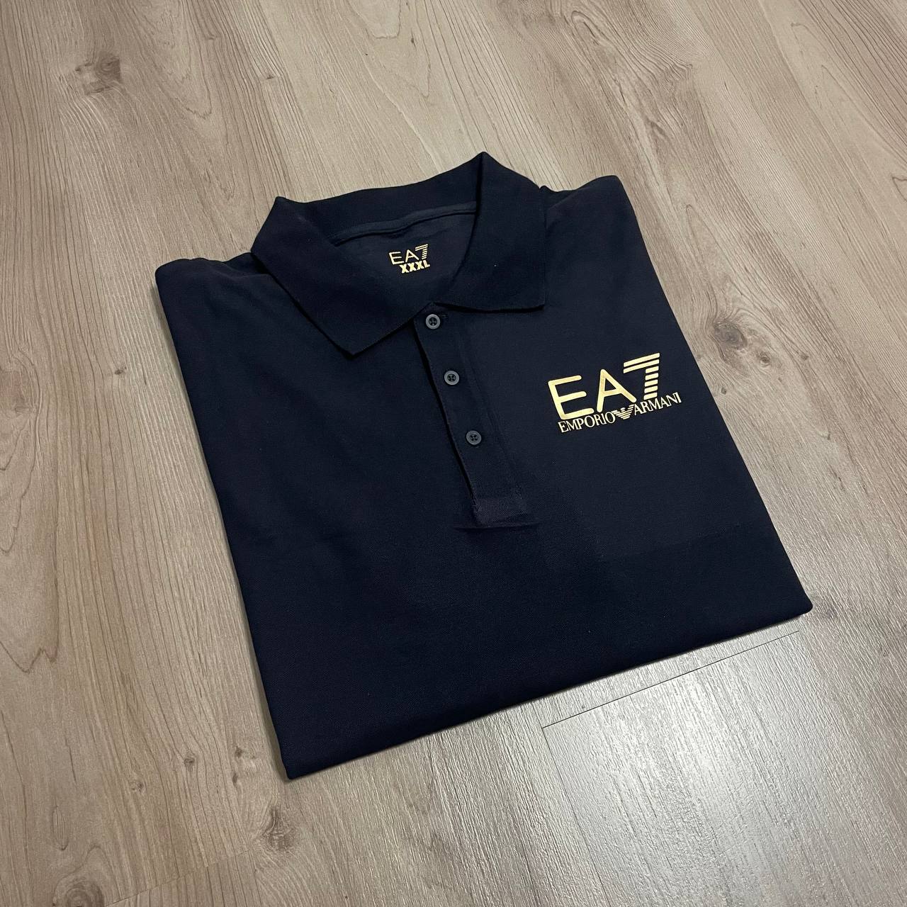 POLO EA7 LETRAS DORADAS