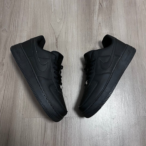 AIR FORCÉ ALL BLACK