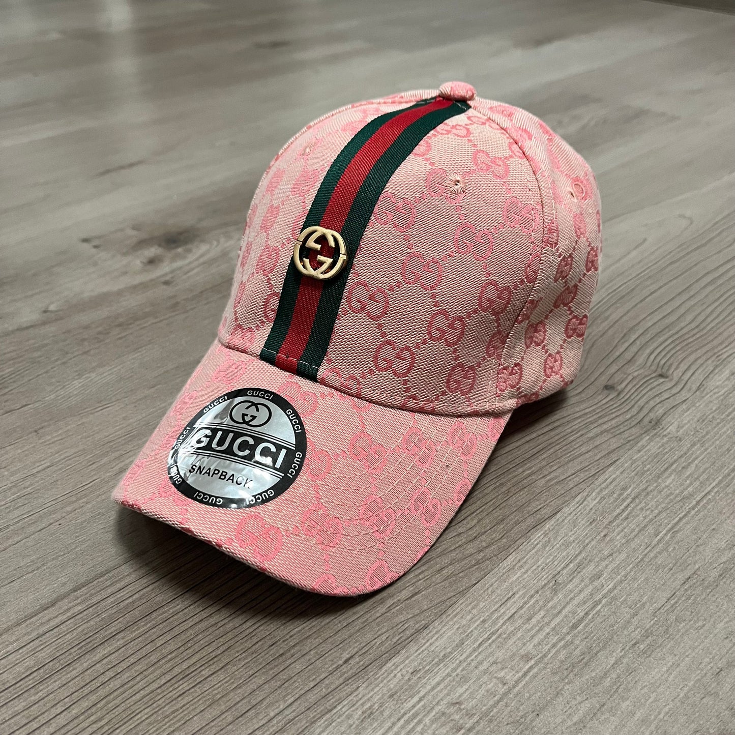 GORRA GUCCI ROSA