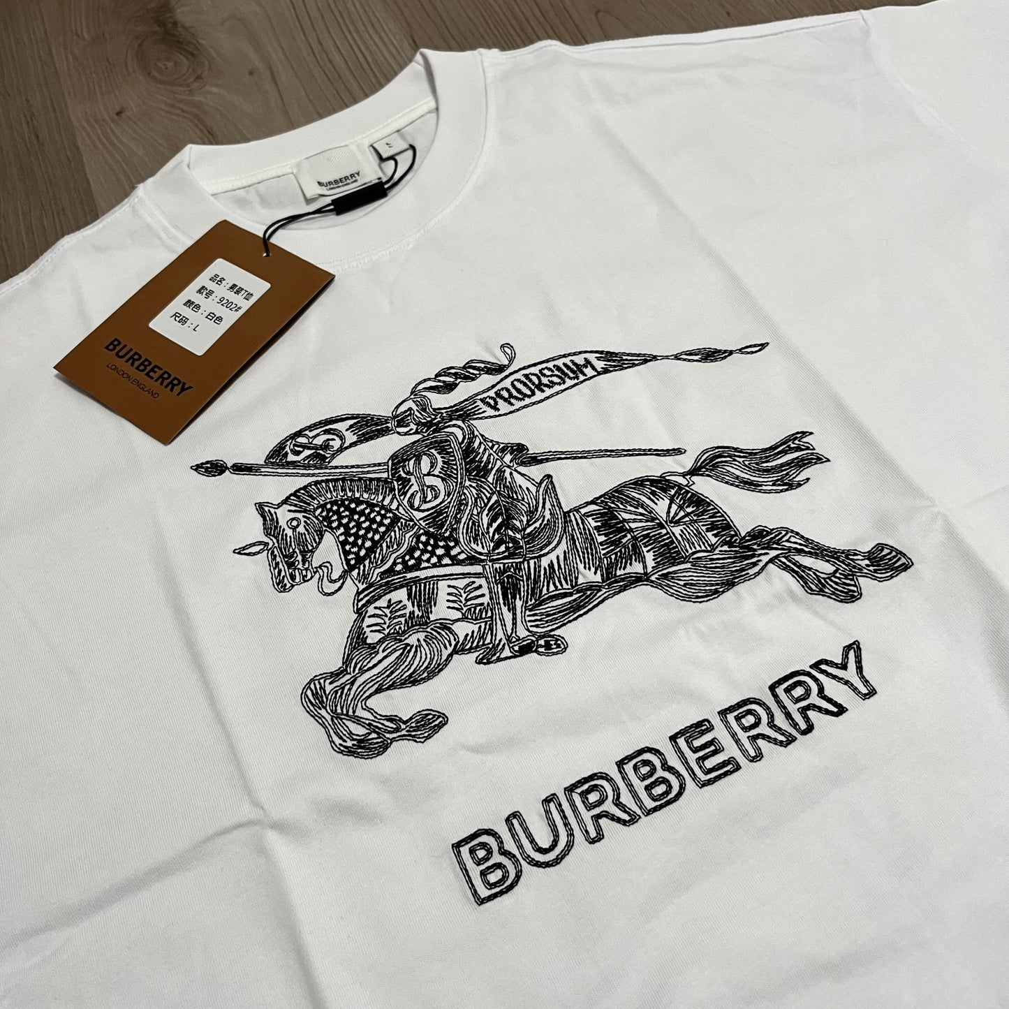 Camiseta OVERSIZE BURBERRY WHITE