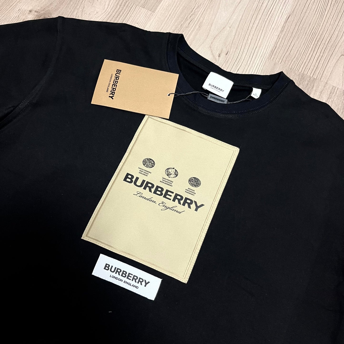 Camiseta BURBERRY RECTÁNGULO BORDADO