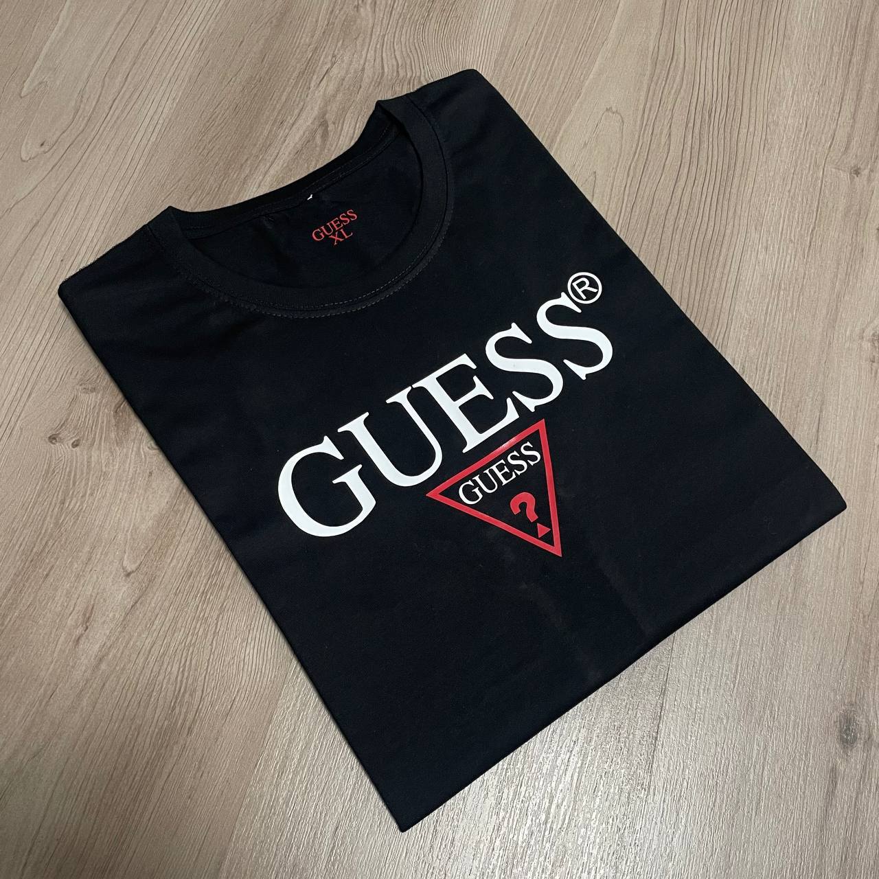 Camiseta manga corta Guess