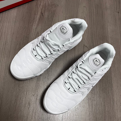NIKE TN. ALL WHITE 🍬