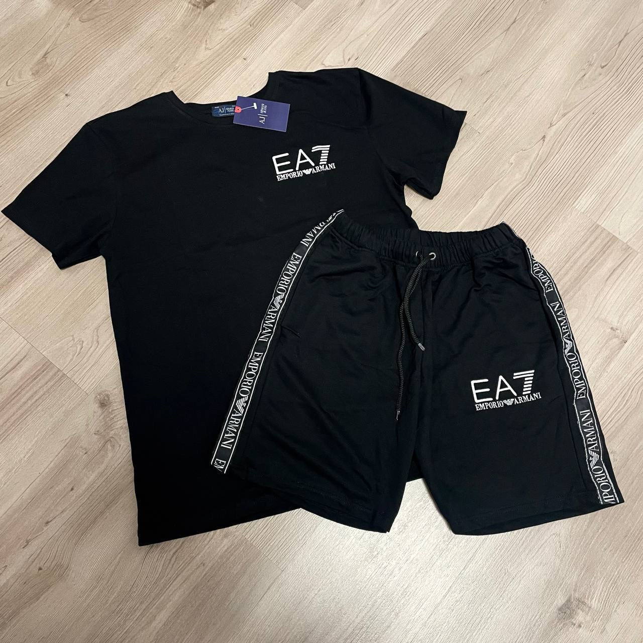 Conjunto corto ARMANI ALL BLACK