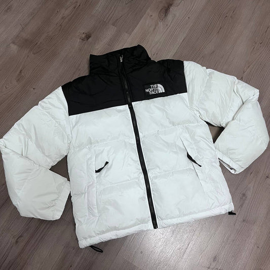 CHAQUETÓN ACOLCHADO BORDADO NORTH FACE WHITE BLACK