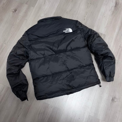 CHAQUETÓN ACOLCHADO BORDADO NORTH FACE ALL BLACK