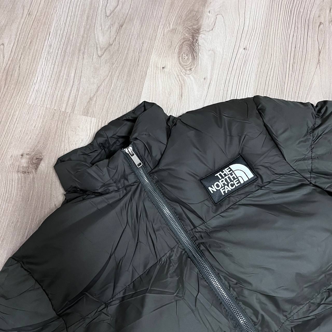 CHAQUETÓN ACOLCHADO BORDADO NORTH FACE ALL BLACK