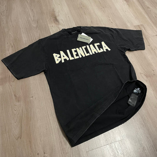 Camiseta OVERSIZE BALENCIAGA