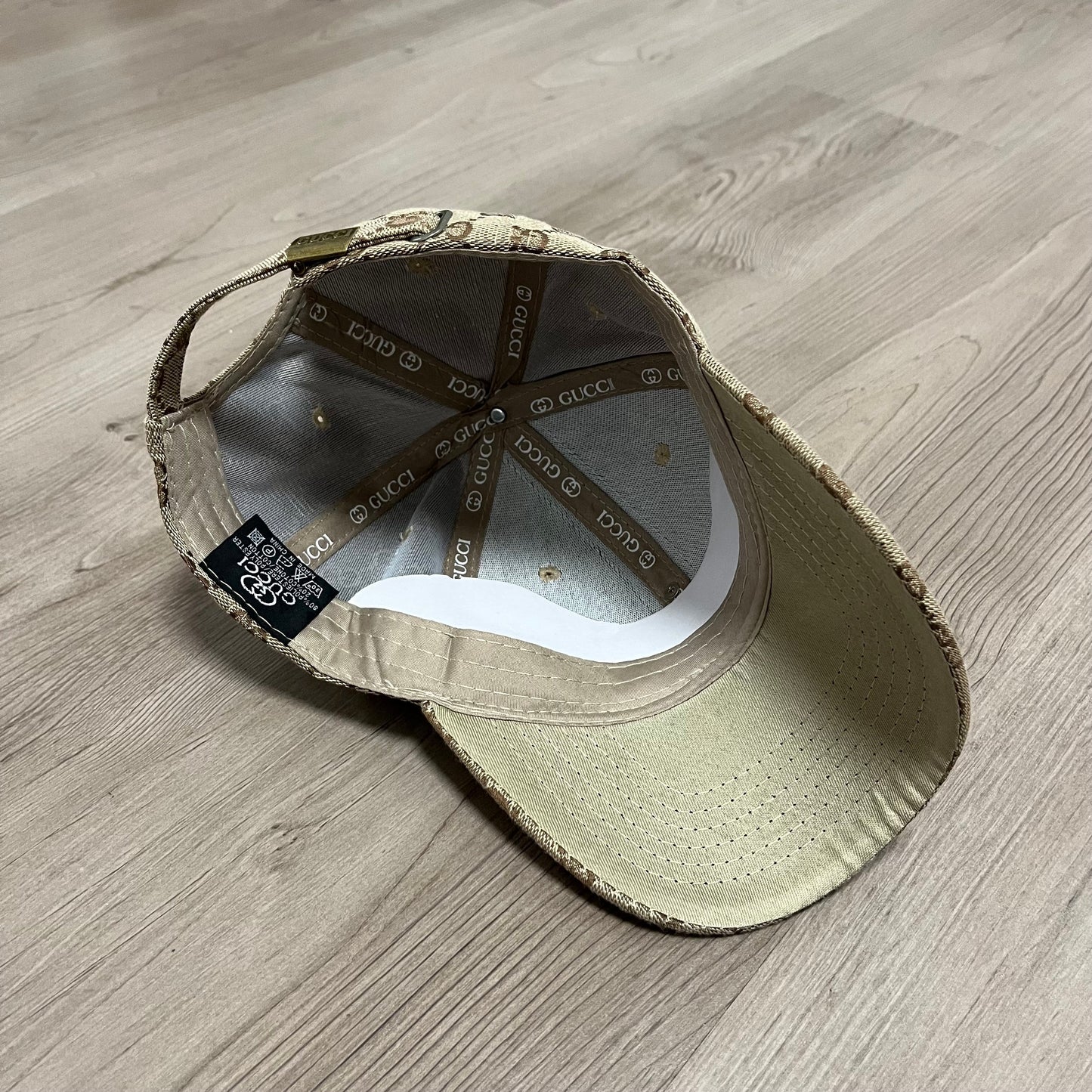 GORRA GUCCI MARRÓN