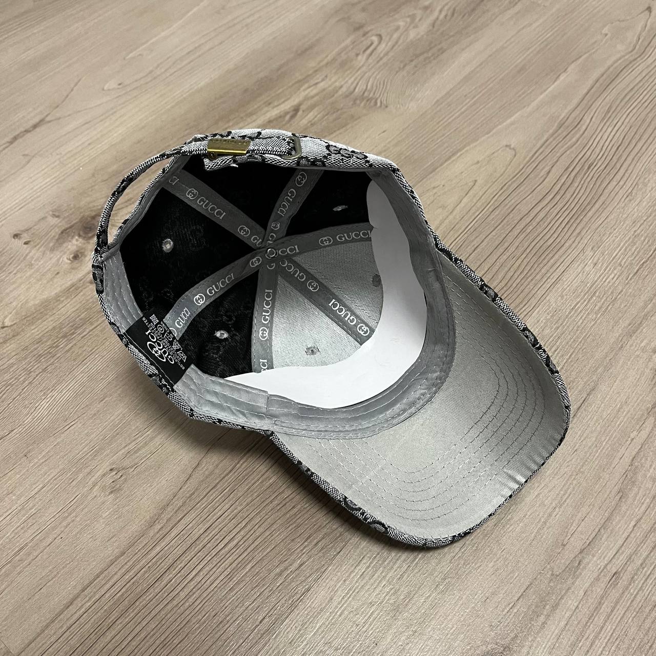 GORRA GUCCI GRIS
