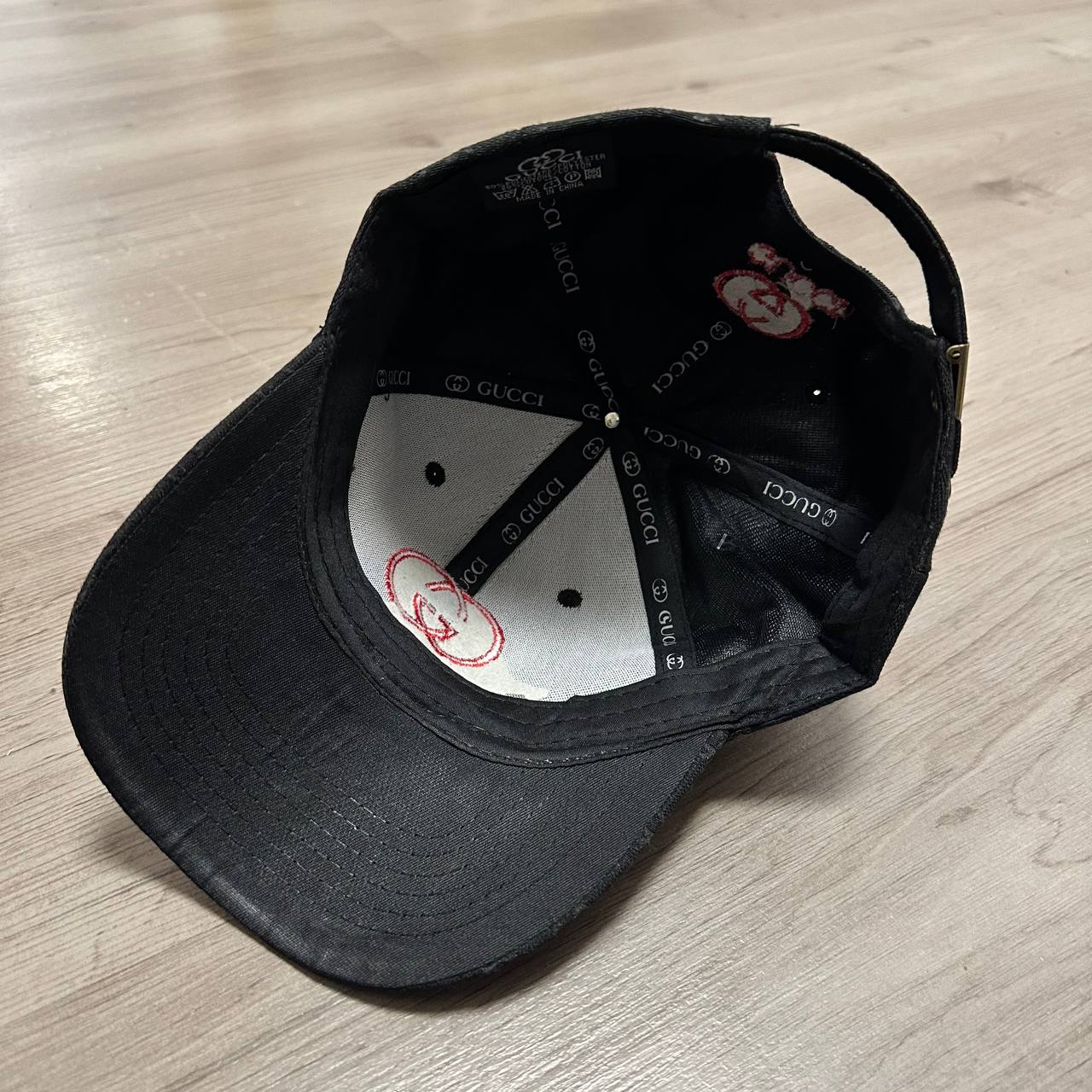 GORRA GUCCI NEGRA