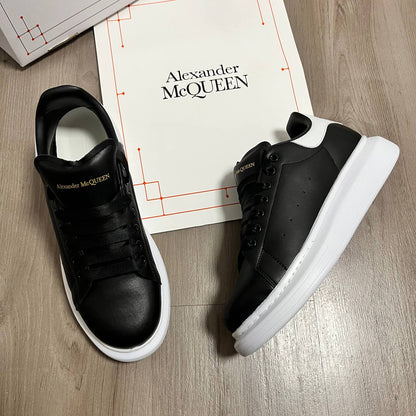 ALEXANDER MCQUEEN BLACK/WHITE
