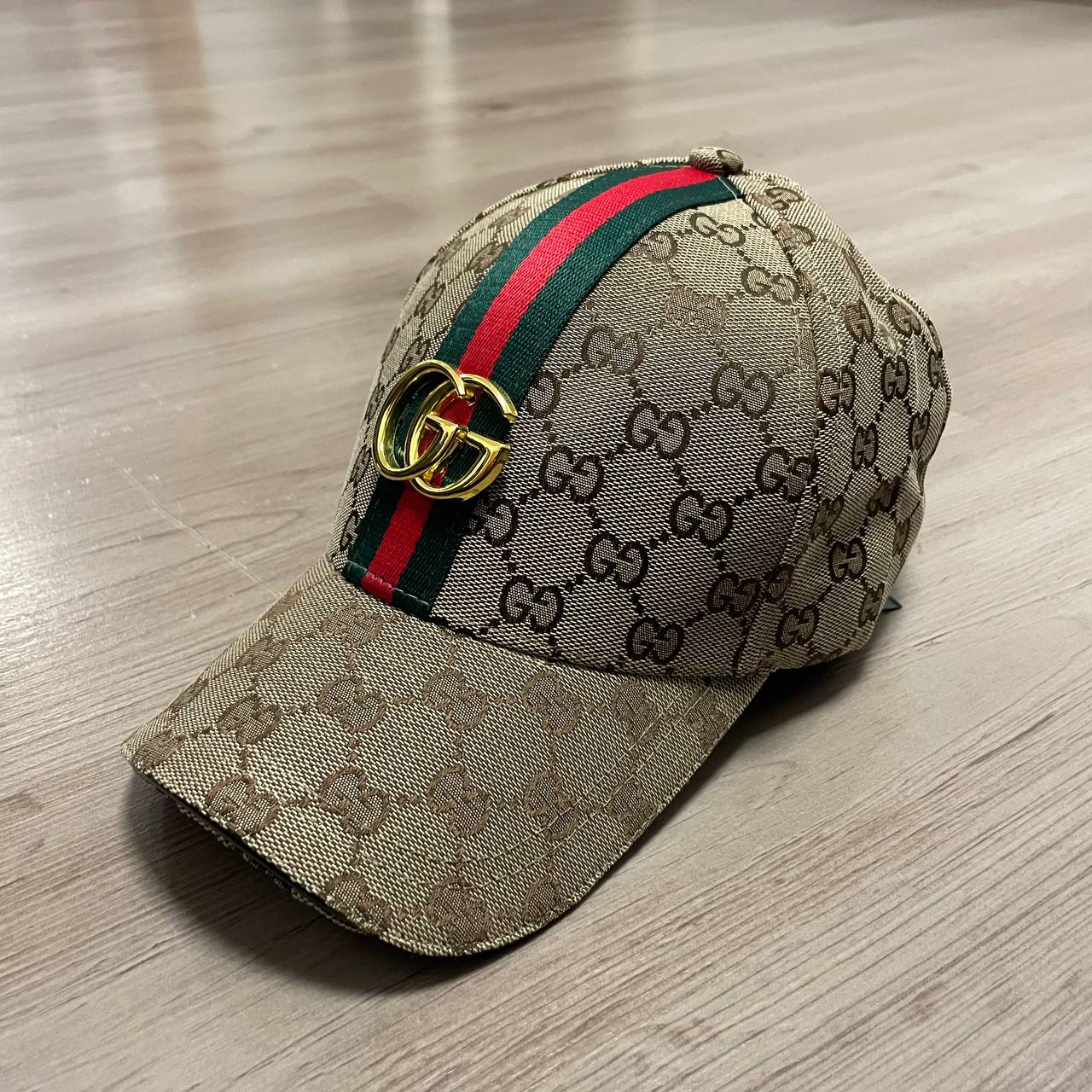 GORRA GUCCI MARRÓN