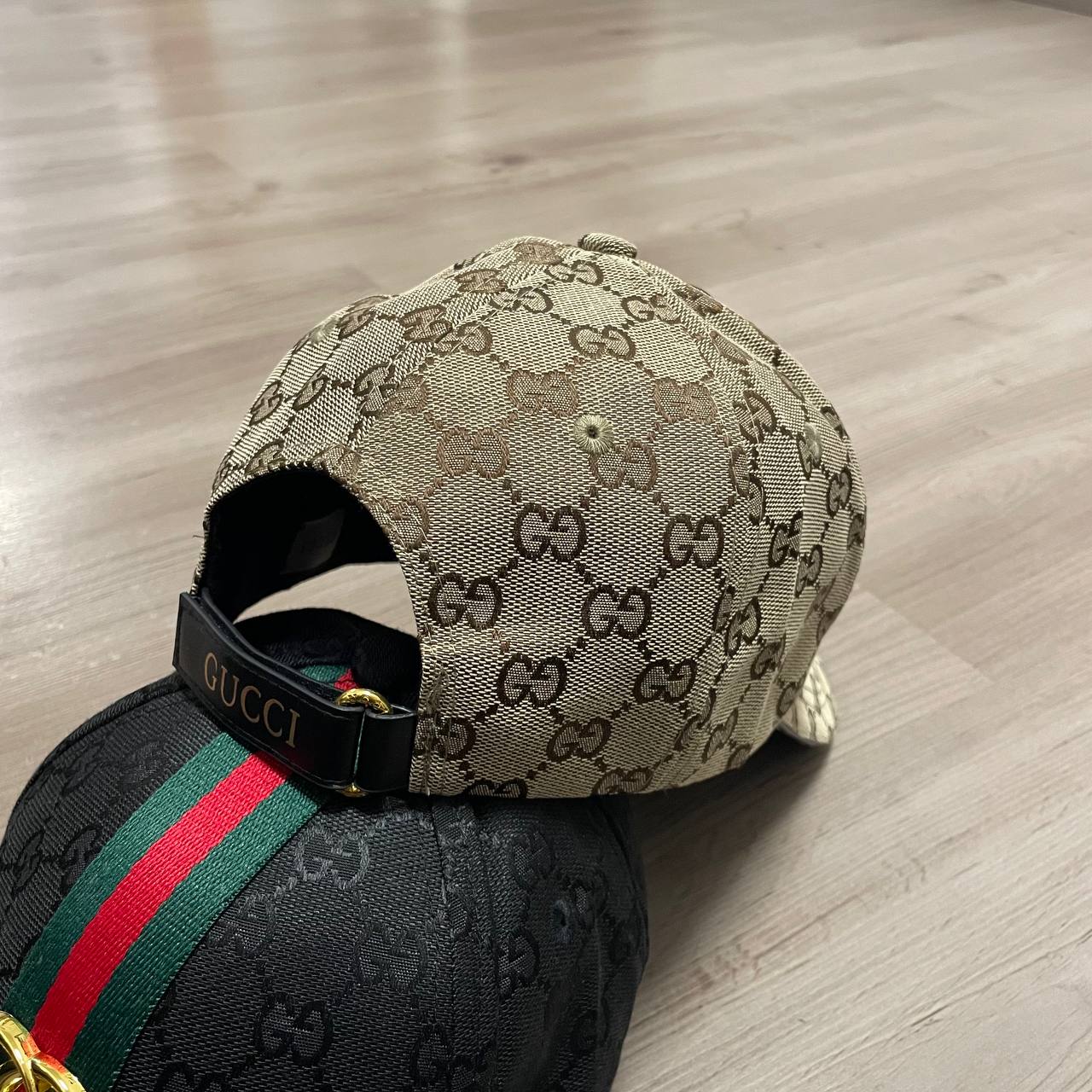 GORRA GUCCI MARRÓN