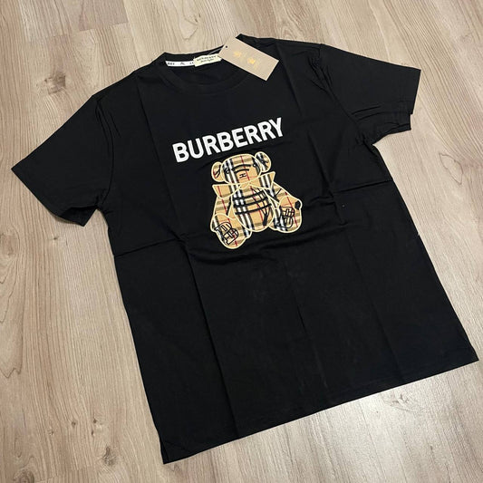 Camiseta BURBERRY NEGRA Elastica🍭😎