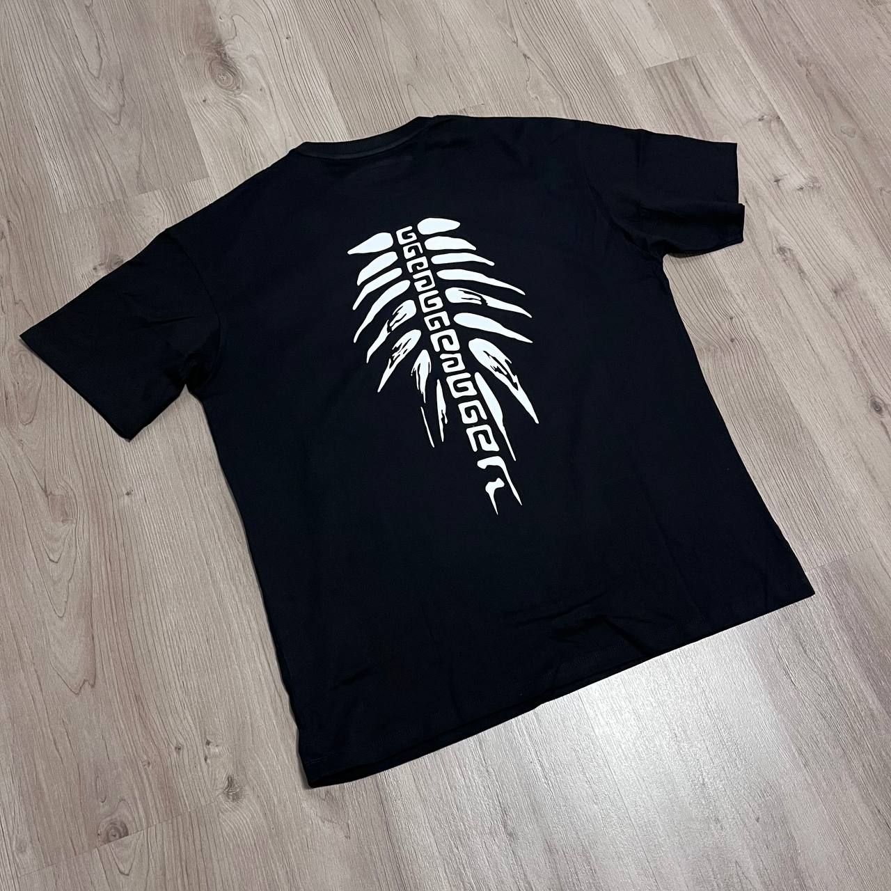 CAMISETA OVERSIZE GIVENCHY
