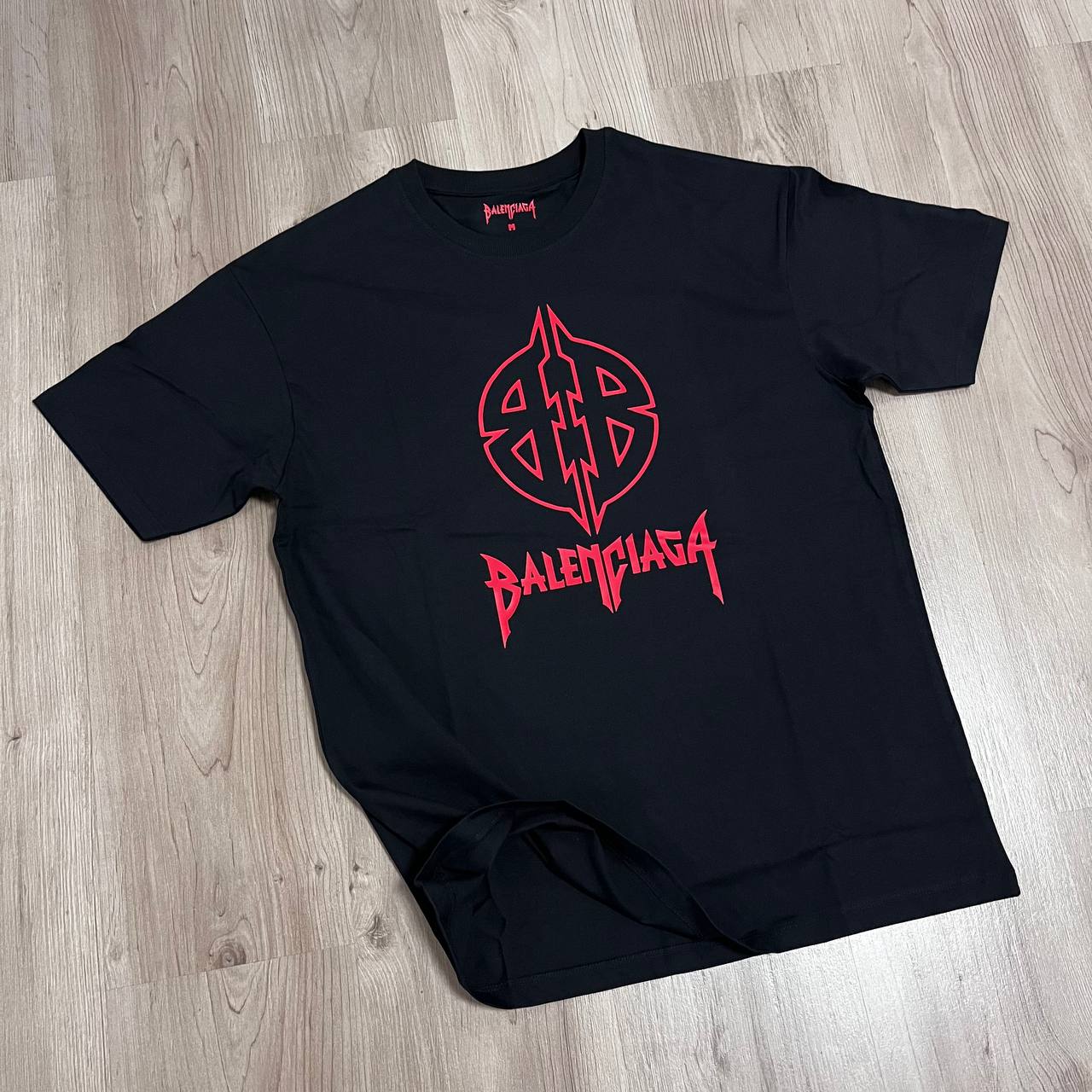 CAMISETA OVERSIZE BALENCIAGA