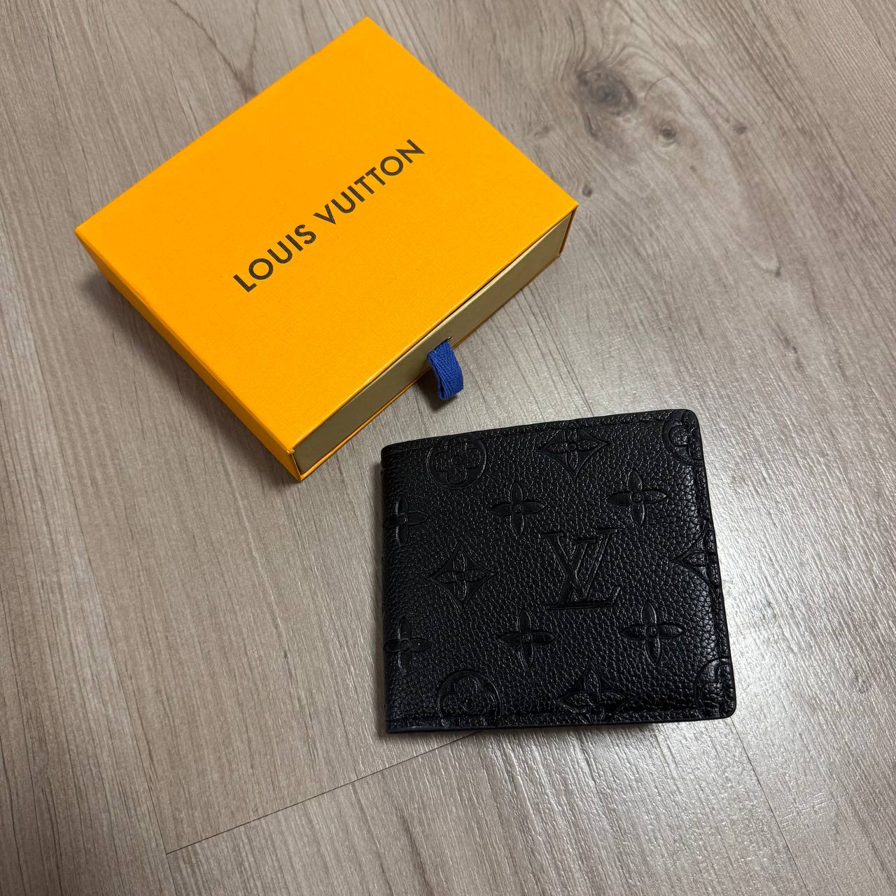 BILLETERA LV RELIVE NEGRA