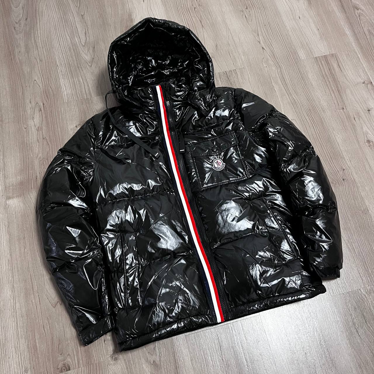 CHAQUETÓN ACOLCHADO BORDADO MONCLER NEGRO