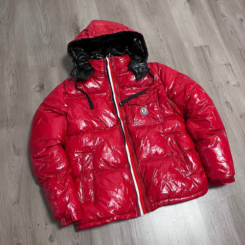 CHAQUETÓN ACOLCHADO BORDADO MONCLER ROJO