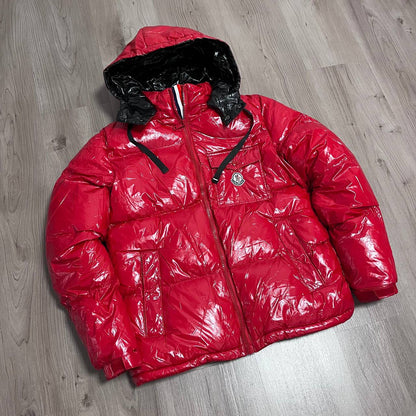 CHAQUETÓN ACOLCHADO BORDADO MONCLER ROJO