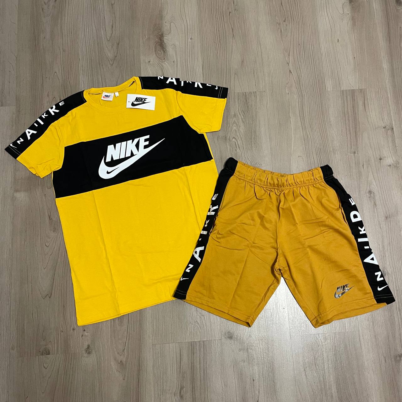 Conjunto corto nike