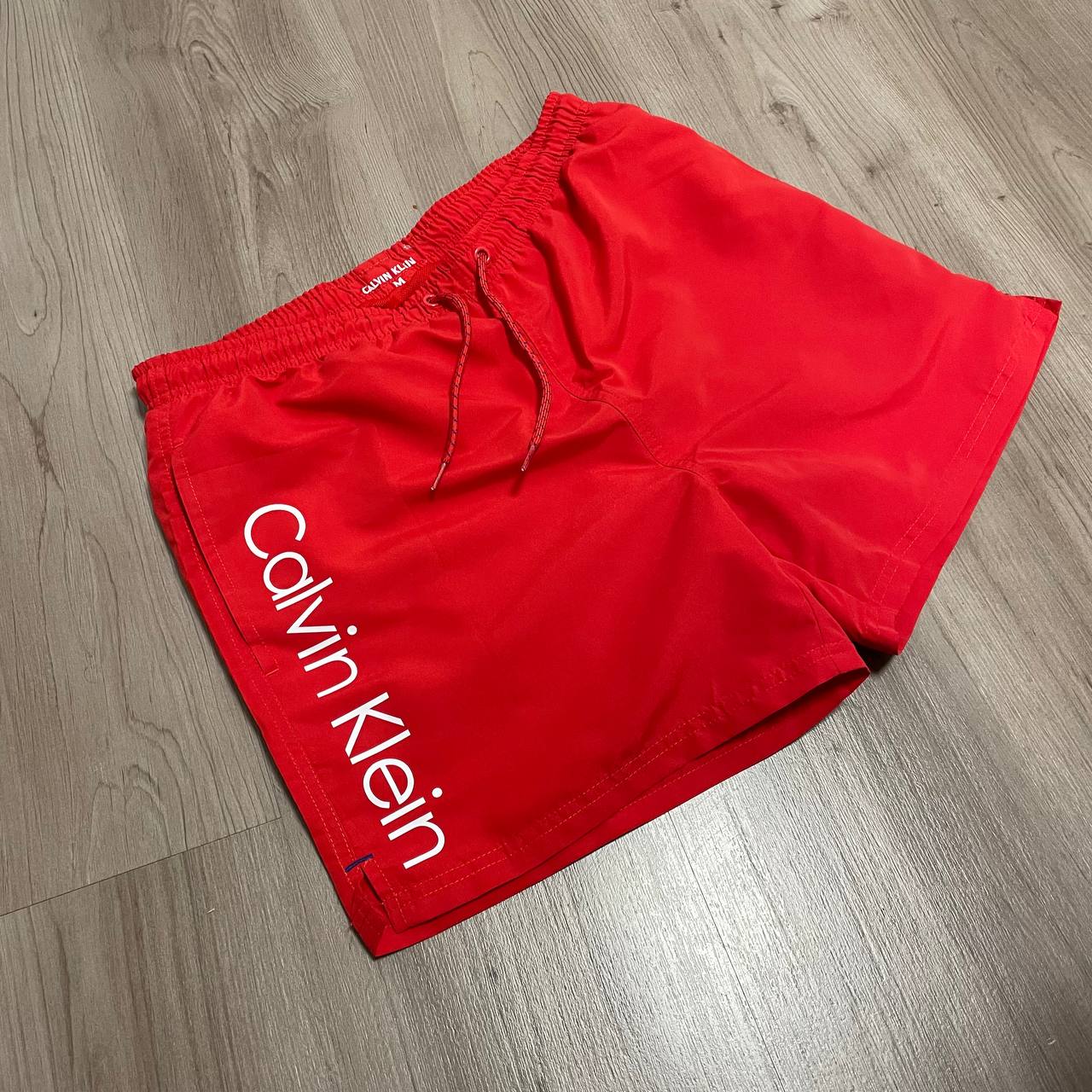 BAÑADOR CALVIN KLEIN LETRAS