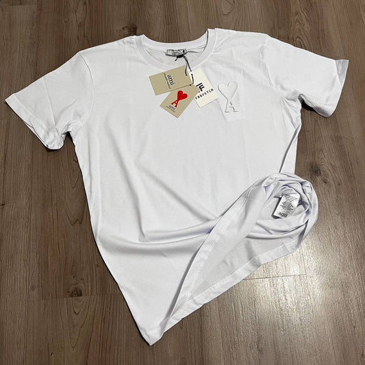 CAMISETA AMI BLANCA ELASTICA
