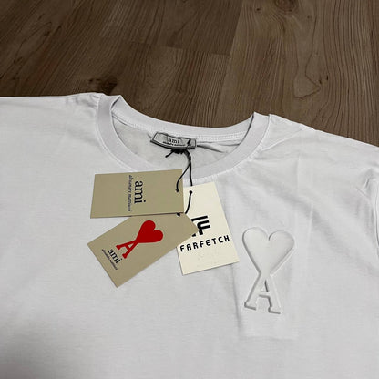 CAMISETA AMI BLANCA ELASTICA
