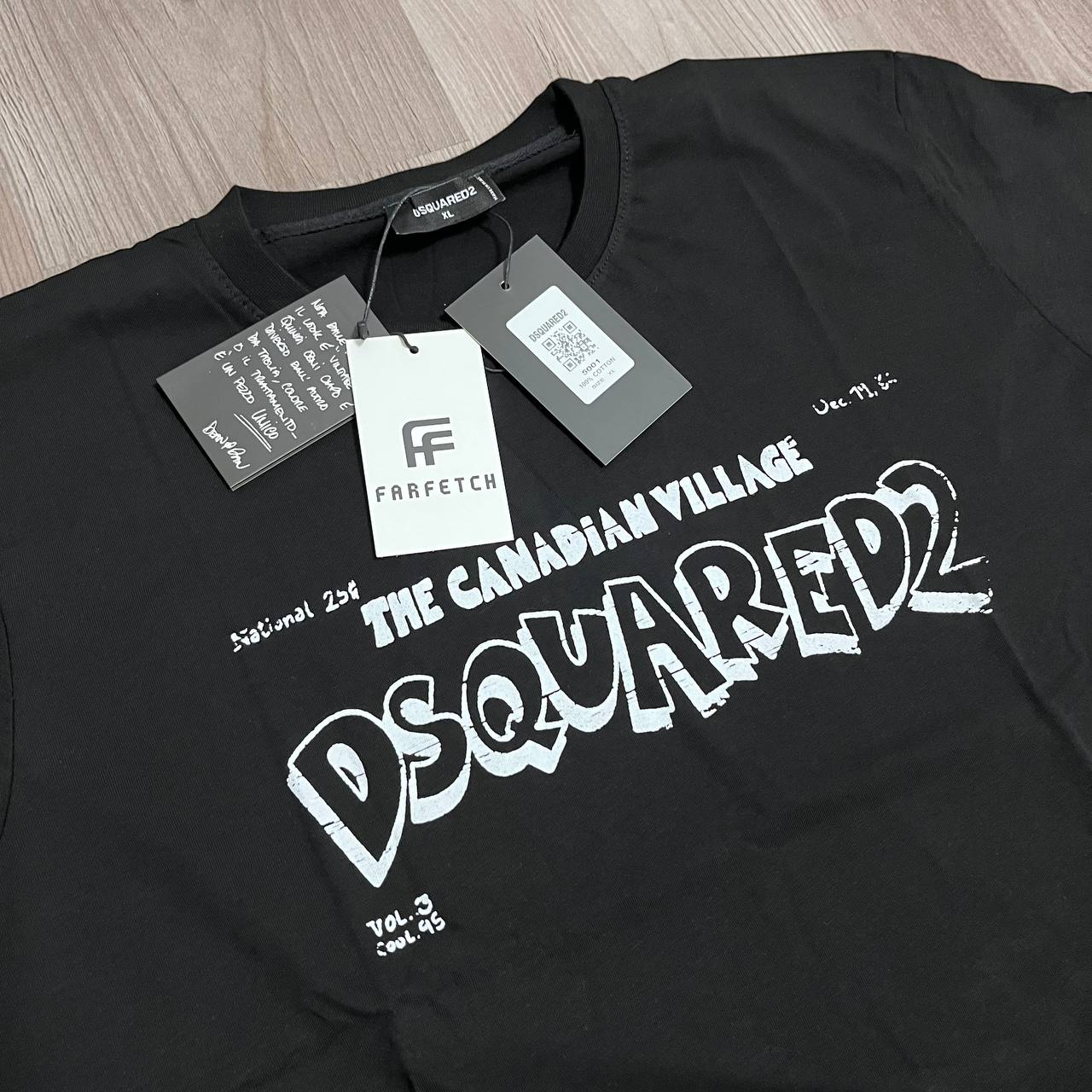 CAMISETA DSQUARED NEGRA ELASTICA