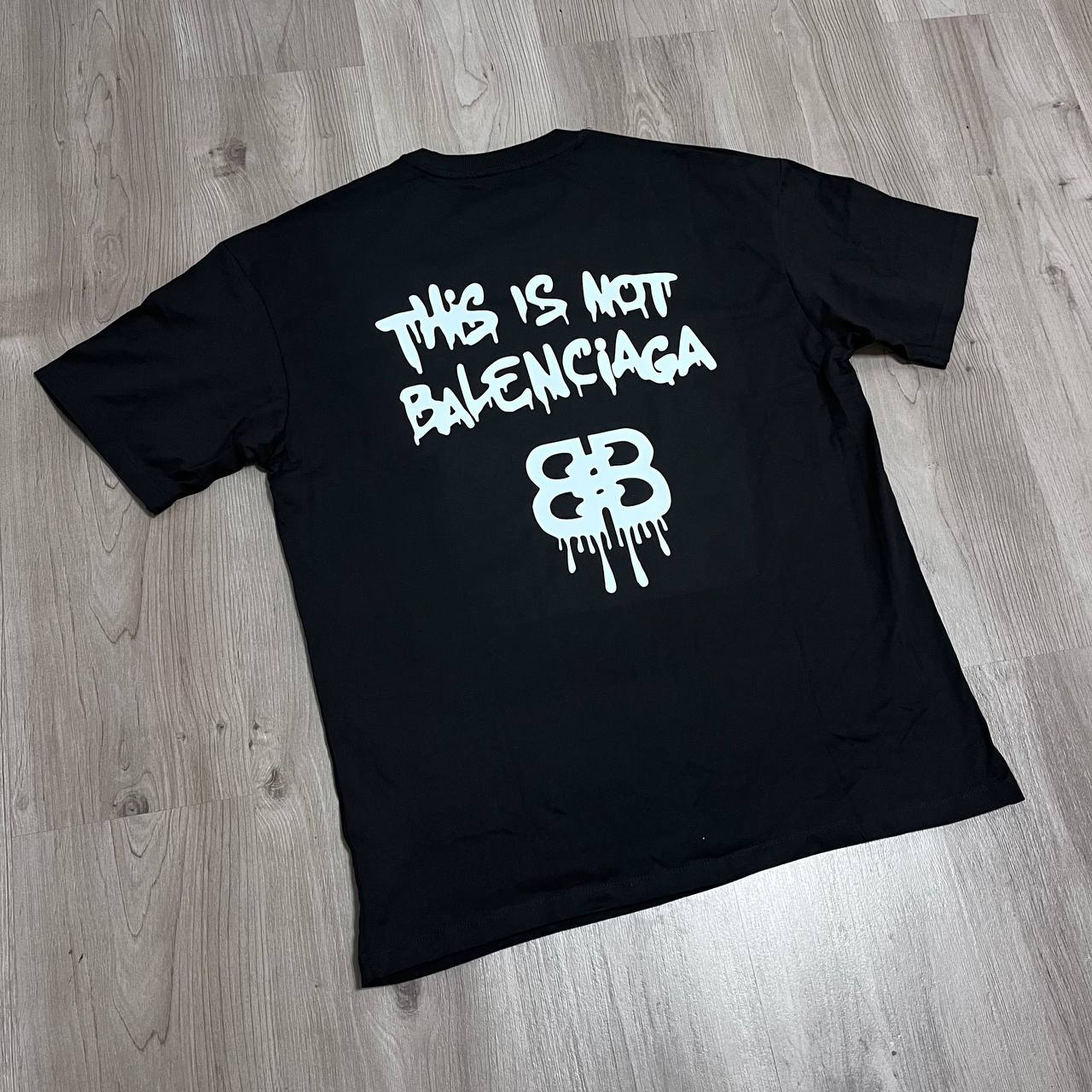 CAMISETA OVERSIZE BALENCIAGA