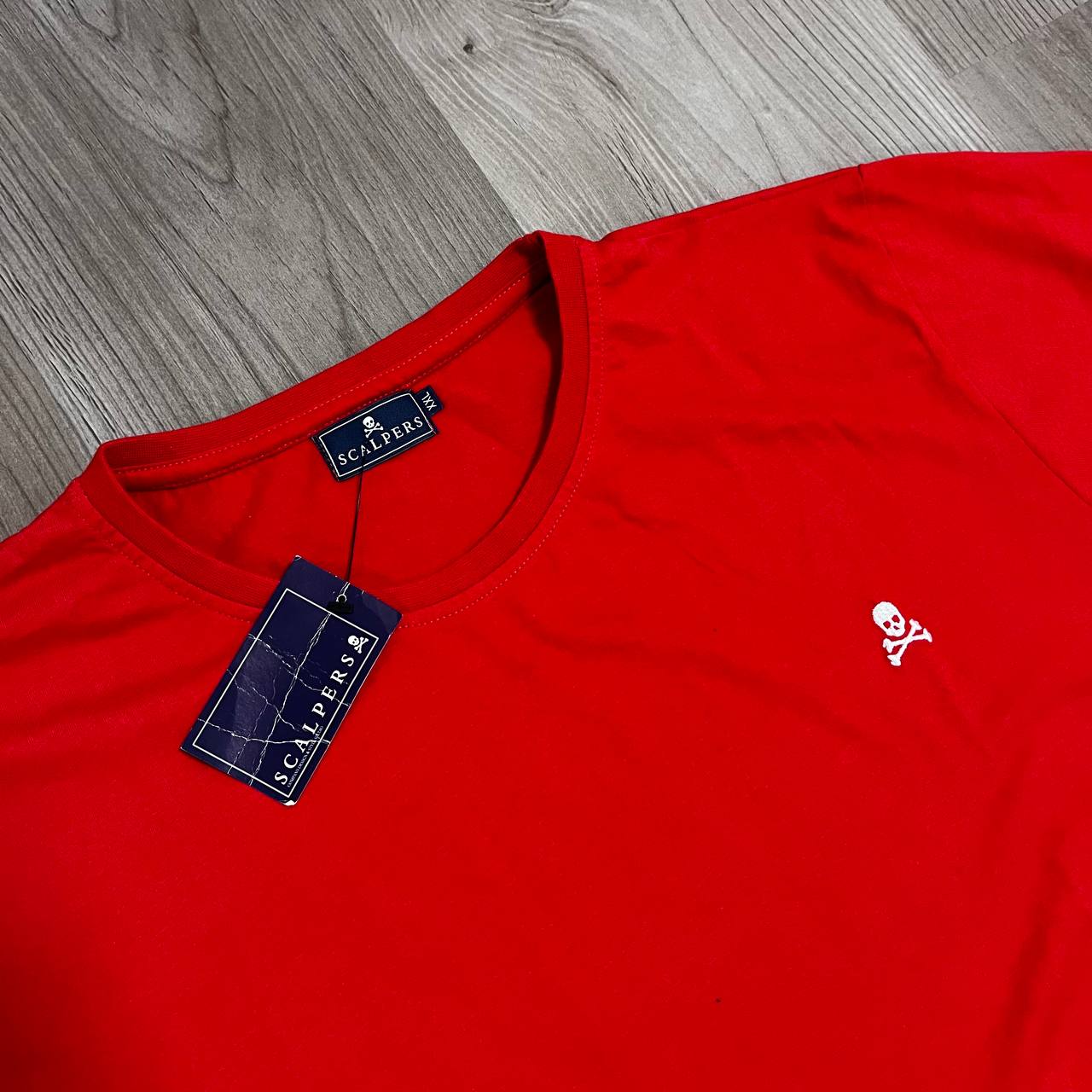 CAMISETA SCALPER ROJA ELASTICA