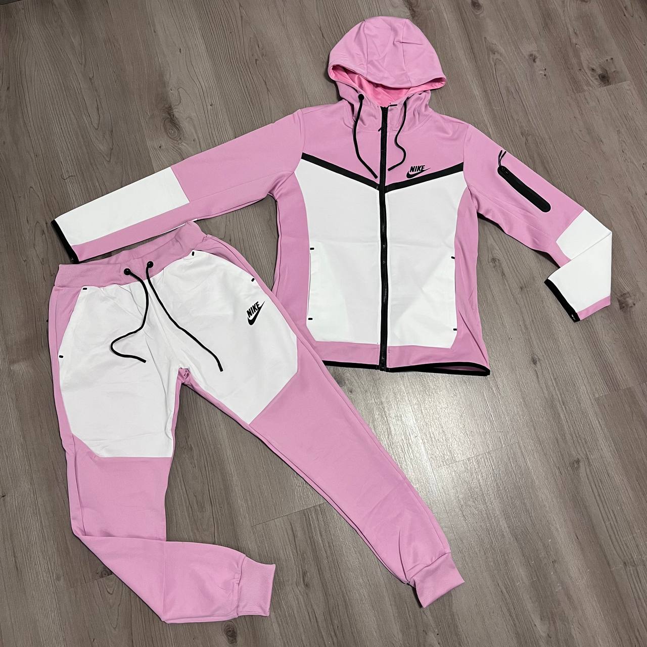 Conjunto TECH ROSA/BLANCO