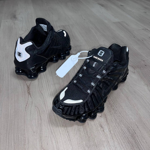 NIKE SHOX LINEAS PLATEADAS REFLECTANTES 🍬