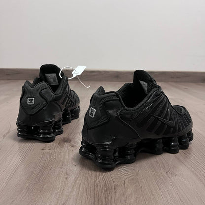 NIKE SHOX LINEAS PLATEADAS REFLECTANTES 🍬